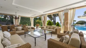Villa a la venta en Benamara con 9 dormitorios
