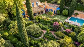 Villa en venta en Benahavis Centro