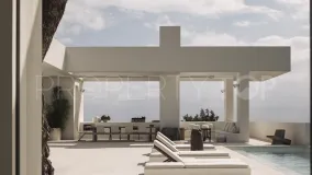 Villa for sale in Los Altos de los Monteros