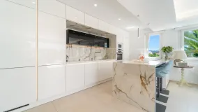 For sale 2 bedrooms penthouse in Las Cañas Beach
