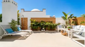 2 bedrooms penthouse in Las Cañas Beach for sale