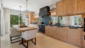 Apartment for sale in Marina Puente Romano