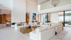 El Madroñal 7 bedrooms villa for sale