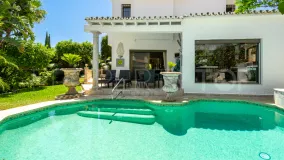 Se vende villa pareada de 3 dormitorios en Ancon Sierra