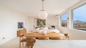 Elviria, villa de 4 dormitorios en venta