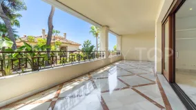 Apartamento en venta en Los Monteros Playa