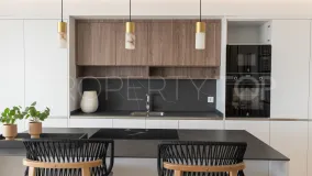 Se vende apartamento planta baja en Estepona de 4 dormitorios