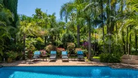 Villa de 8 dormitorios en venta en Altos del Rodeo