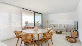 Comprar apartamento con 3 dormitorios en El Higueron