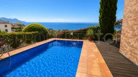 For sale Benahavis apartment with 2 bedrooms