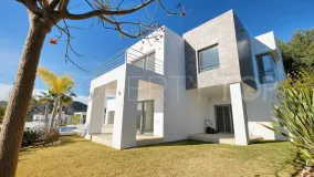 Villa for sale in Puerto del Capitan