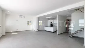 3 bedrooms penthouse in Estepona for sale