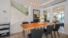 For sale villa in Los Naranjos Hill Club
