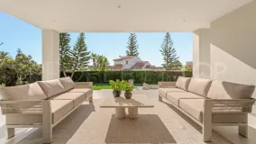 Elviria 5 bedrooms villa for sale
