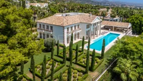 Villa con 7 dormitorios en venta en Sierra Blanca