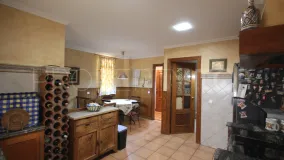 For sale town house with 4 bedrooms in La Merced