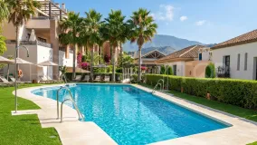 Pareado en venta en Benahavis Centro