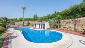 Apartamento en venta de 3 dormitorios en Guadalmina Alta