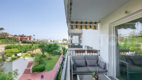 Apartamento en venta de 3 dormitorios en Guadalmina Alta