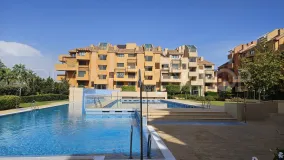 Buy apartment with 2 bedrooms in Sotogrande Marina