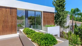 Zona F, villa de 4 dormitorios en venta