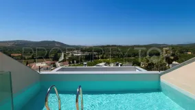 For sale 3 bedrooms semi detached house in San Enrique de Guadiaro
