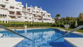 Apartamento planta baja en venta con 1 dormitorio en Selwo