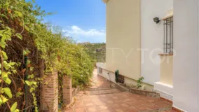 Town house for sale in Los Arqueros with 4 bedrooms