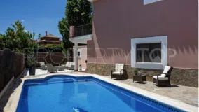 For sale 4 bedrooms villa in Sabinillas