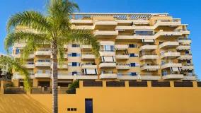 For sale Estepona Puerto apartment with 2 bedrooms