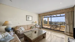 Ático de 3 dormitorios en venta en Benahavis