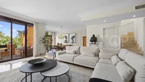 For sale duplex penthouse in Bahia Alcantara with 3 bedrooms
