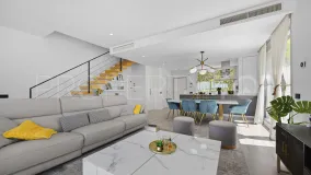 3 bedrooms Estepona town house for sale