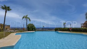 Apartamento a la venta de 3 dormitorios en Benahavis