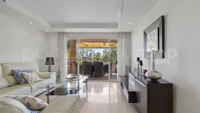 Apartamento de 4 dormitorios en venta en Marbella Golden Mile