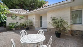 Guadalmina Alta, villa en venta