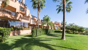 Se vende apartamento planta baja en Alminar de Marbella