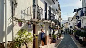 Casa en venta en Estepona Casco Antiguo de 4 dormitorios