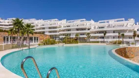 Comprar apartamento con 3 dormitorios en Malaga - Este