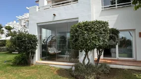 Apartamento planta baja en venta en Alcazaba Lagoon de 2 dormitorios