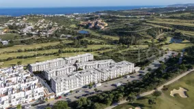 Ático a la venta con 3 dormitorios en Estepona Golf