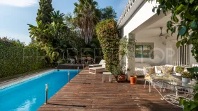 For sale villa with 3 bedrooms in Guadalmina Alta