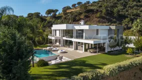 Villa in El Madroñal for sale