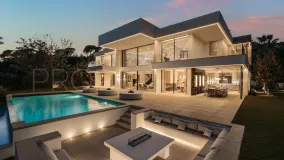 Villa in El Madroñal for sale