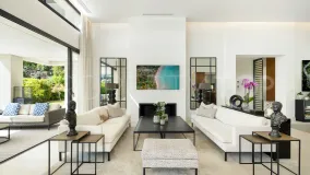 Nueva Andalucia, villa en venta de 5 dormitorios