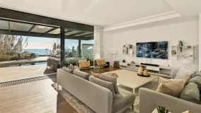 Se vende villa de 6 dormitorios en Marbella Este