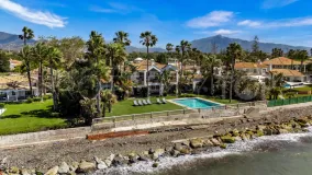 For sale 7 bedrooms villa in Guadalmina Baja