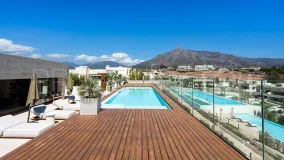 Atico duplex de 5 dormitorios en venta en Marbella Golden Mile