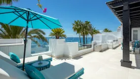 For sale Puente Romano 6 bedrooms duplex penthouse
