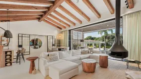 Los Naranjos, villa de 5 dormitorios en venta